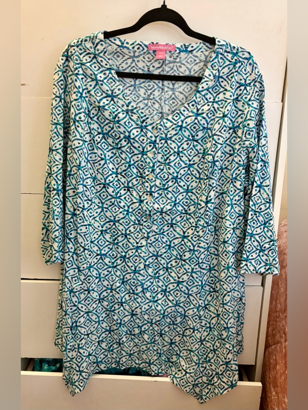 Woman Within Teal and White Geometric Button-Front Women's Tunic Size 18/20